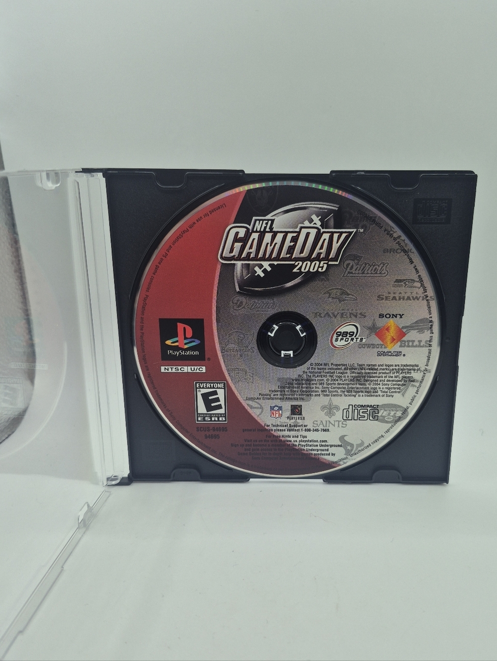 NFL GameDay Football 2005 PS1 (Sony PlayStation, 989 Sports, 2004) - DISC ONLY